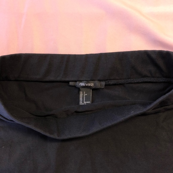 F21 Dolphin Hem Skirt - Picture 4 of 4